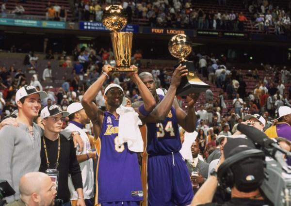 当两支防守 当两支防守