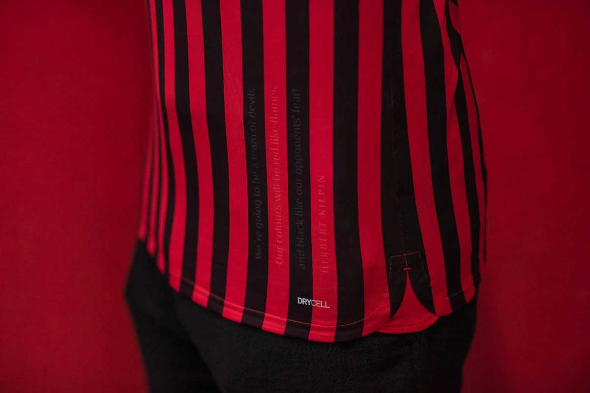 但在转会窗 但在转会窗