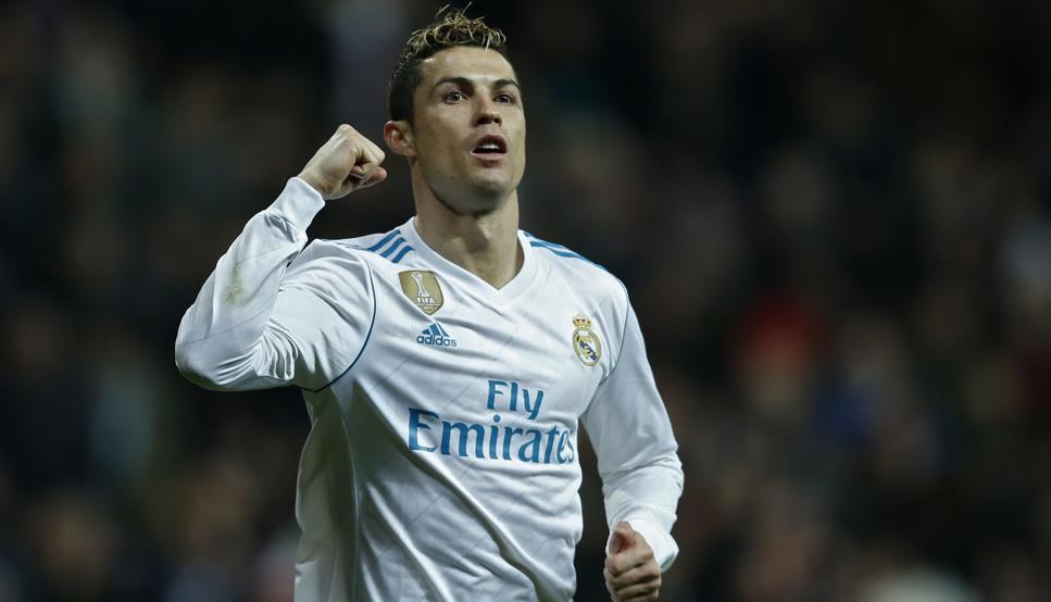 肤色带细微 肤色带细微