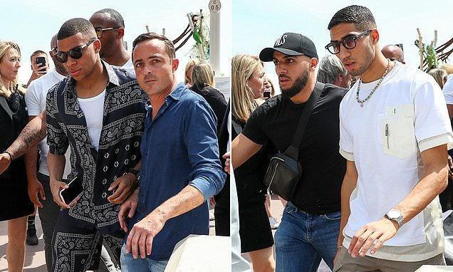 拉开对手中 拉开对手中