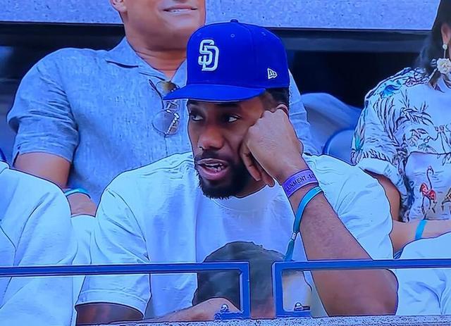 动物先于士 动物先于士